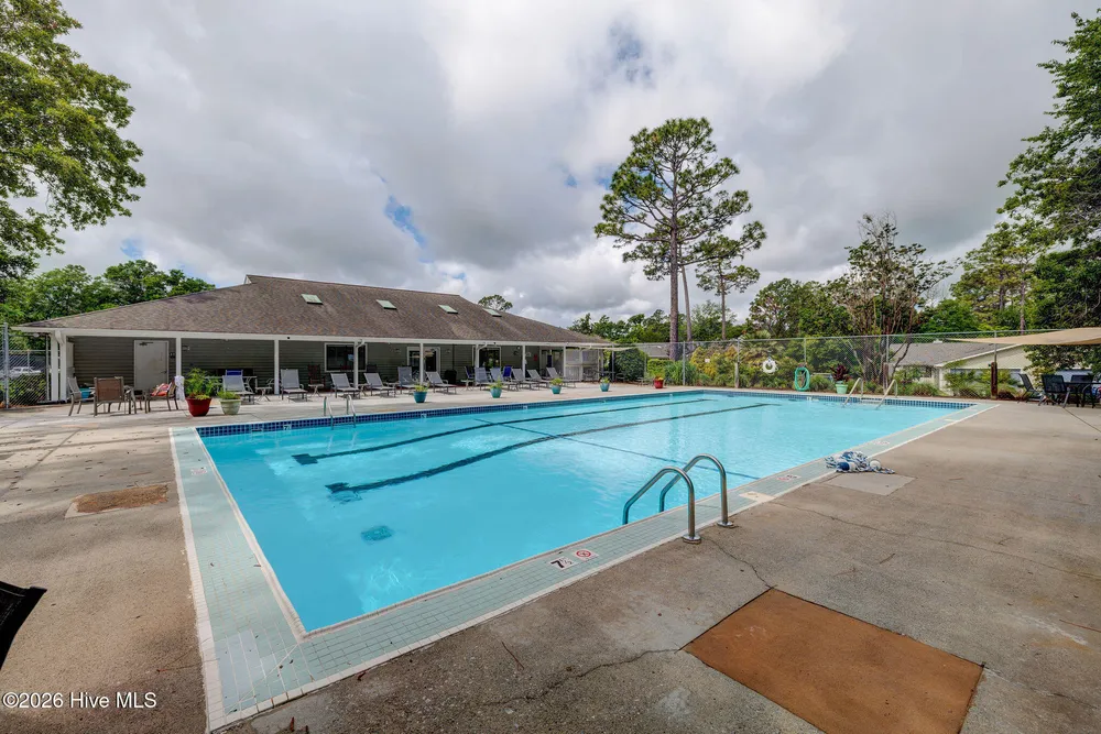 6204 Inland Greens Dr, Wilmington, NC 28405