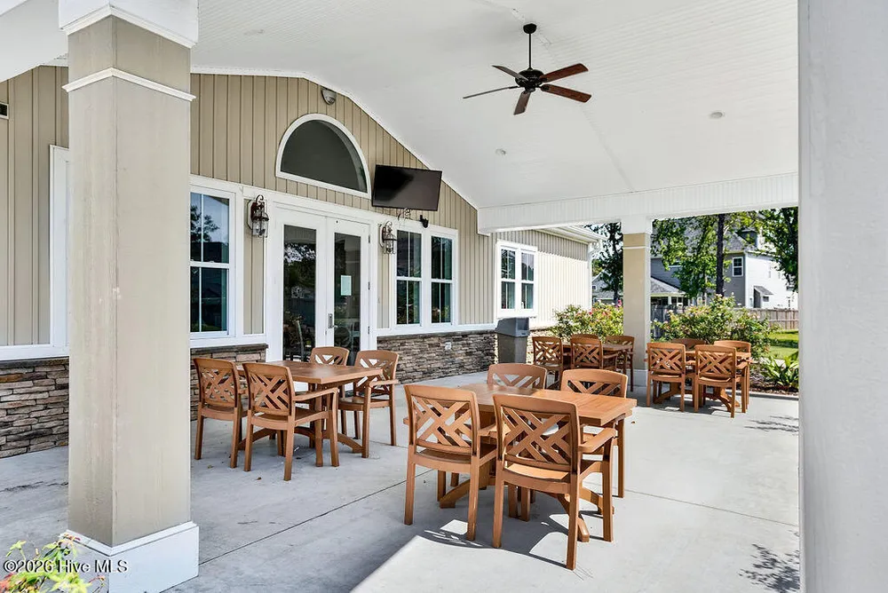 1136 Lt Congleton Rd, Wilmington, NC 28409