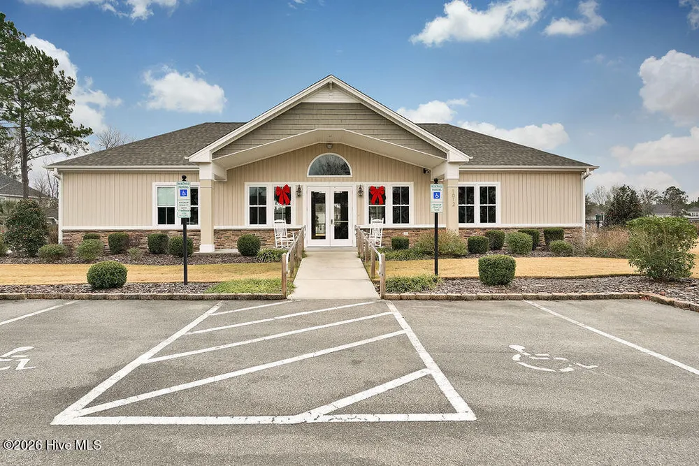1136 Lt Congleton Rd, Wilmington, NC 28409