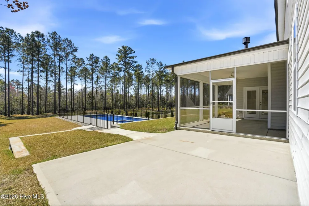 96 Secretariat Run, Rocky Point, NC 28457