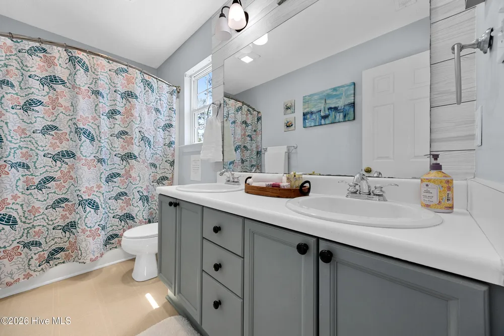 10023 Winding Branches Dr SE, Belville, NC 28451