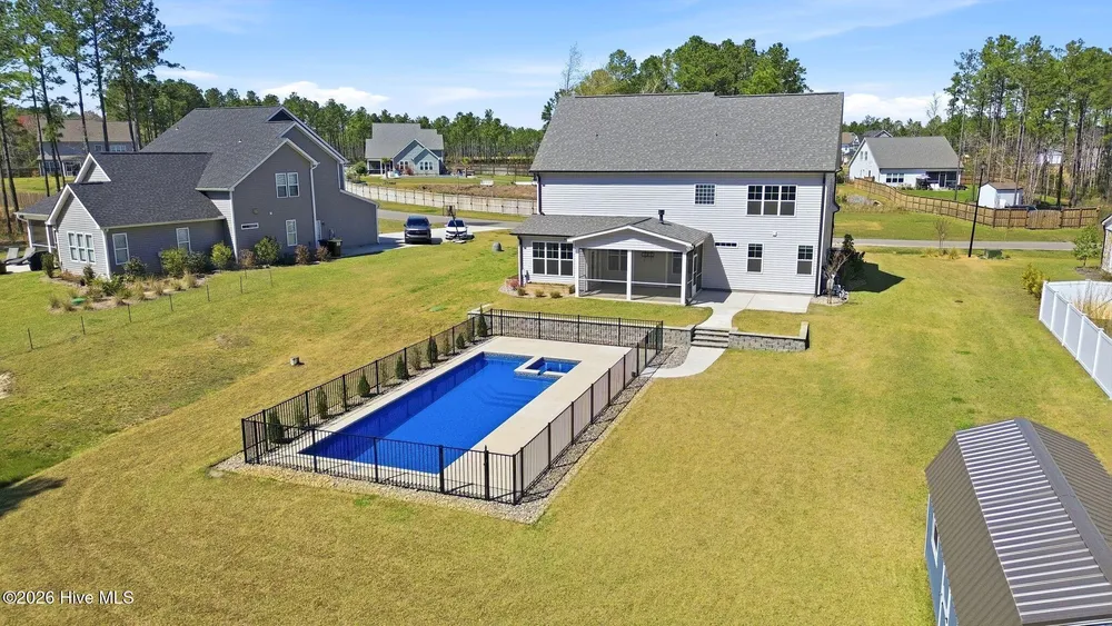 96 Secretariat Run, Rocky Point, NC 28457