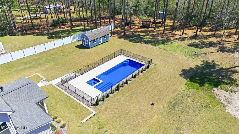 96 Secretariat Run, Rocky Point, NC 28457