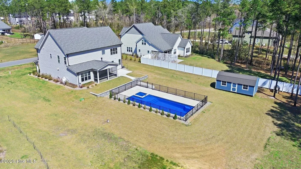 96 Secretariat Run, Rocky Point, NC 28457