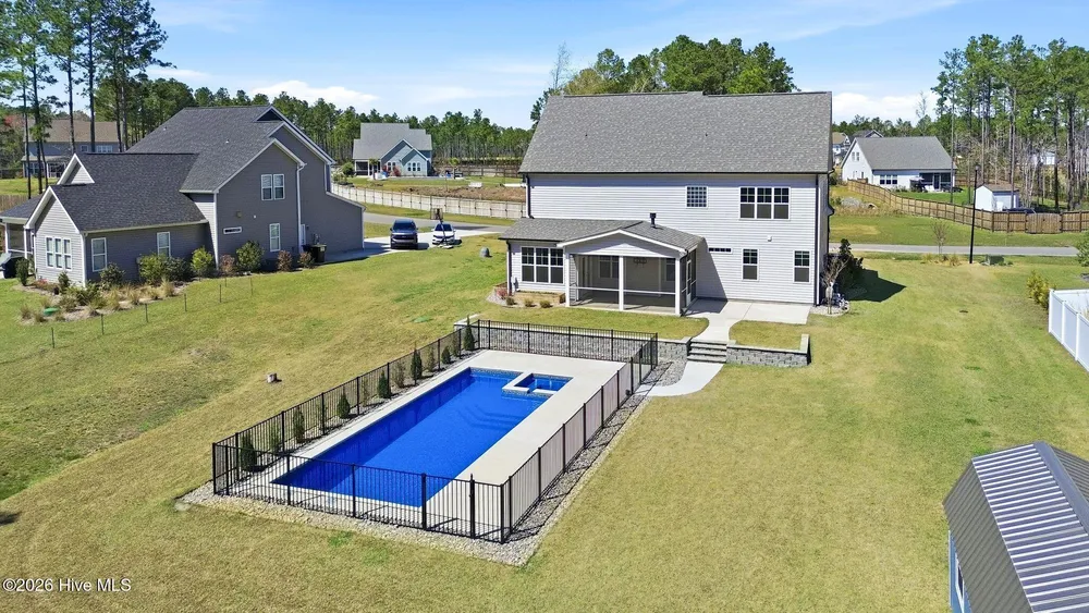 96 Secretariat Run, Rocky Point, NC 28457
