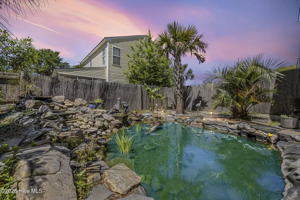 10023 Winding Branches Dr SE, Belville, NC 28451
