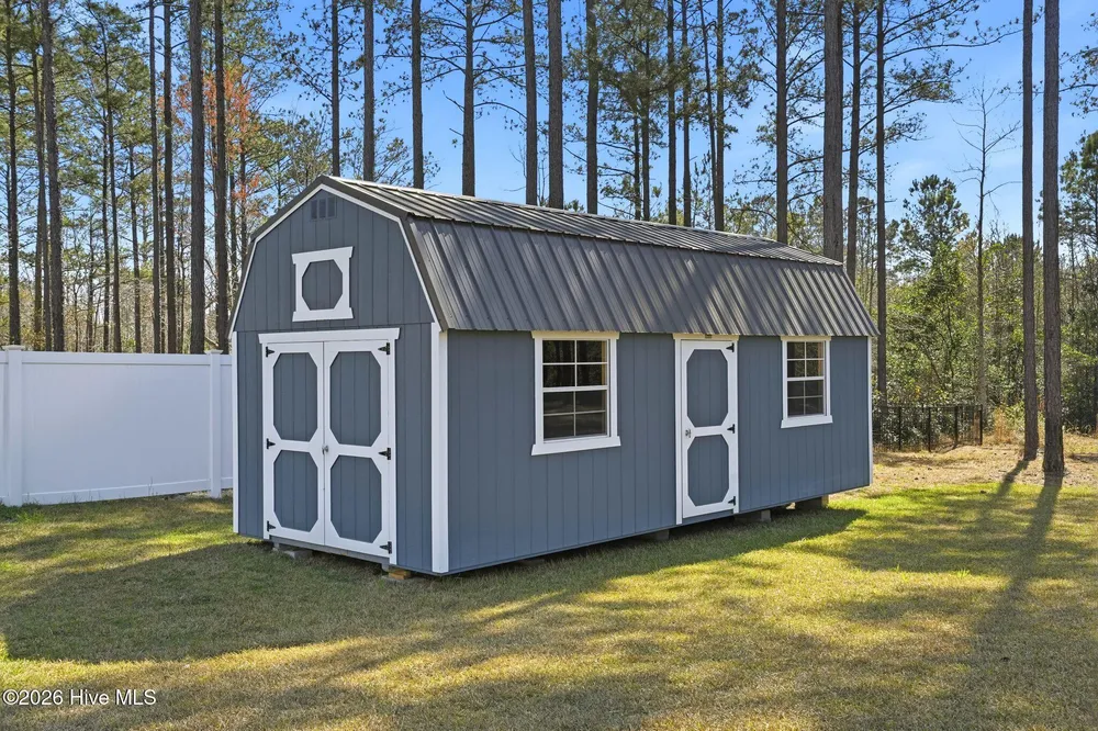 96 Secretariat Run, Rocky Point, NC 28457