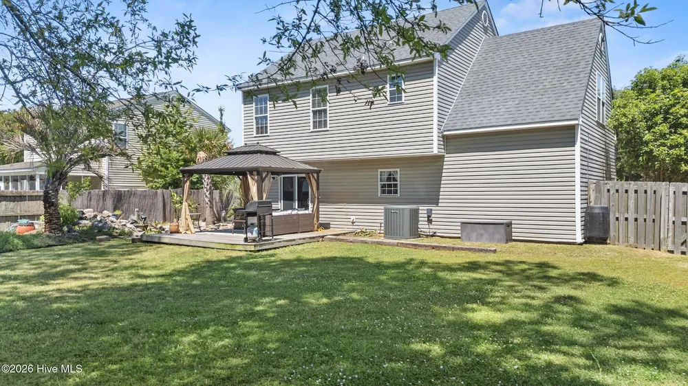 10023 Winding Branches Dr SE, Belville, NC 28451