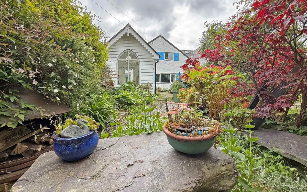 Hermon Road, Mynydd Llandygai, Bangor, LL57