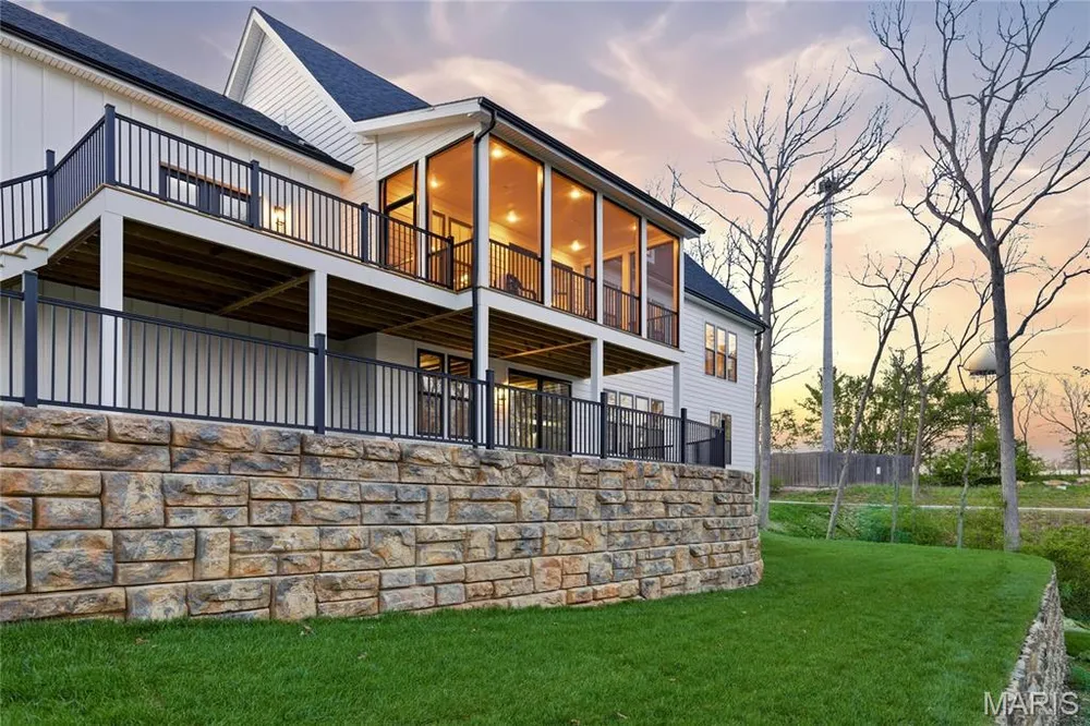 218 Ella Rose Lane, MO 63304