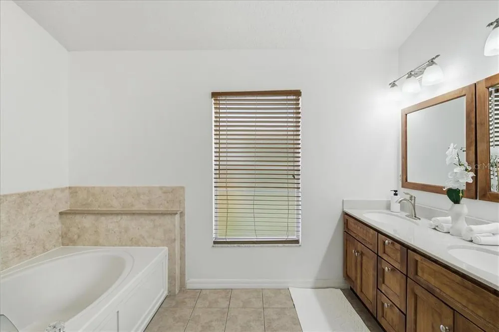 7305 S Swoope St, Tampa, FL 33616