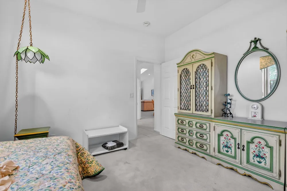 9848 Crescent View Dr S, Boynton Beach, FL 33437