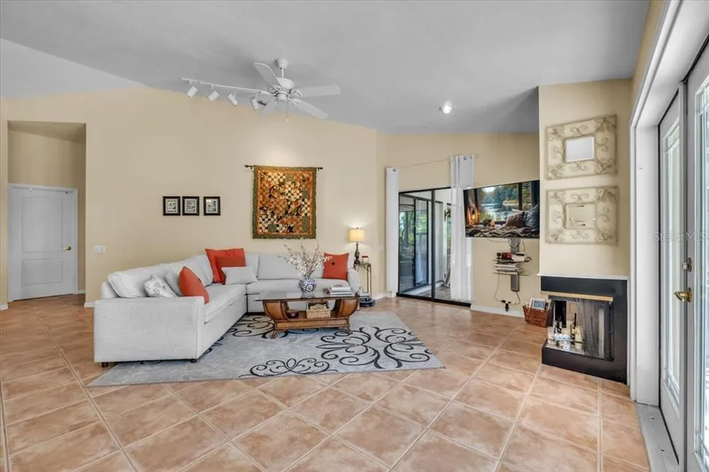 3264 Park Dr, Punta Gorda, FL 33982