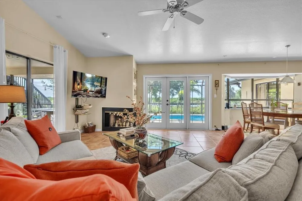 3264 Park Dr, Punta Gorda, FL 33982
