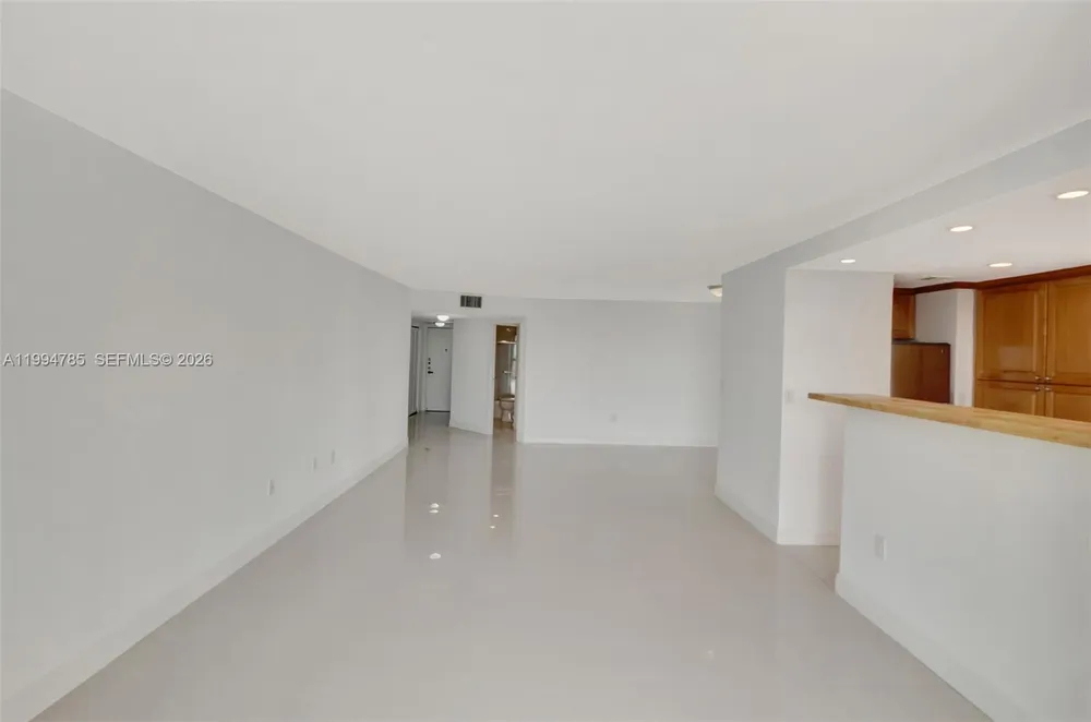 2333 Brickell Ave, Miami, FL 33129