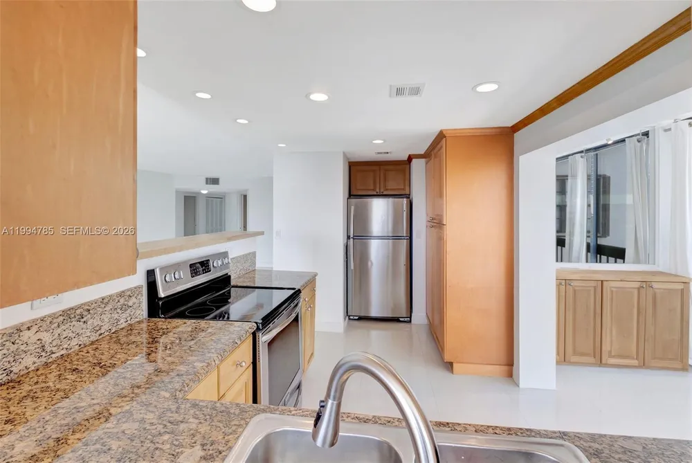 2333 Brickell Ave, Miami, FL 33129
