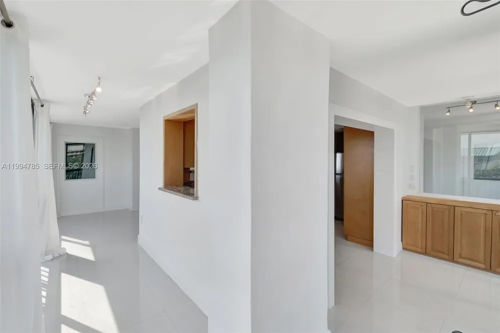 2333 Brickell Ave, Miami, FL 33129