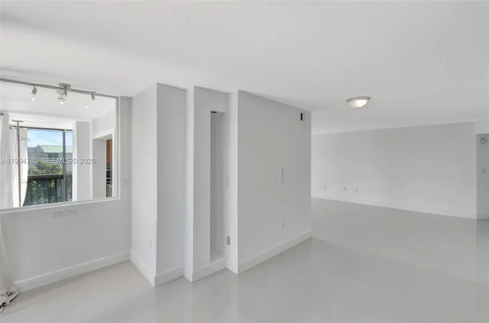 2333 Brickell Ave, Miami, FL 33129