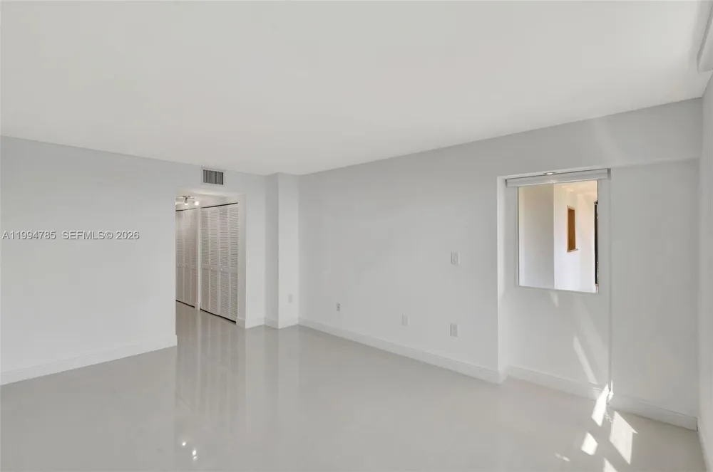 2333 Brickell Ave, Miami, FL 33129