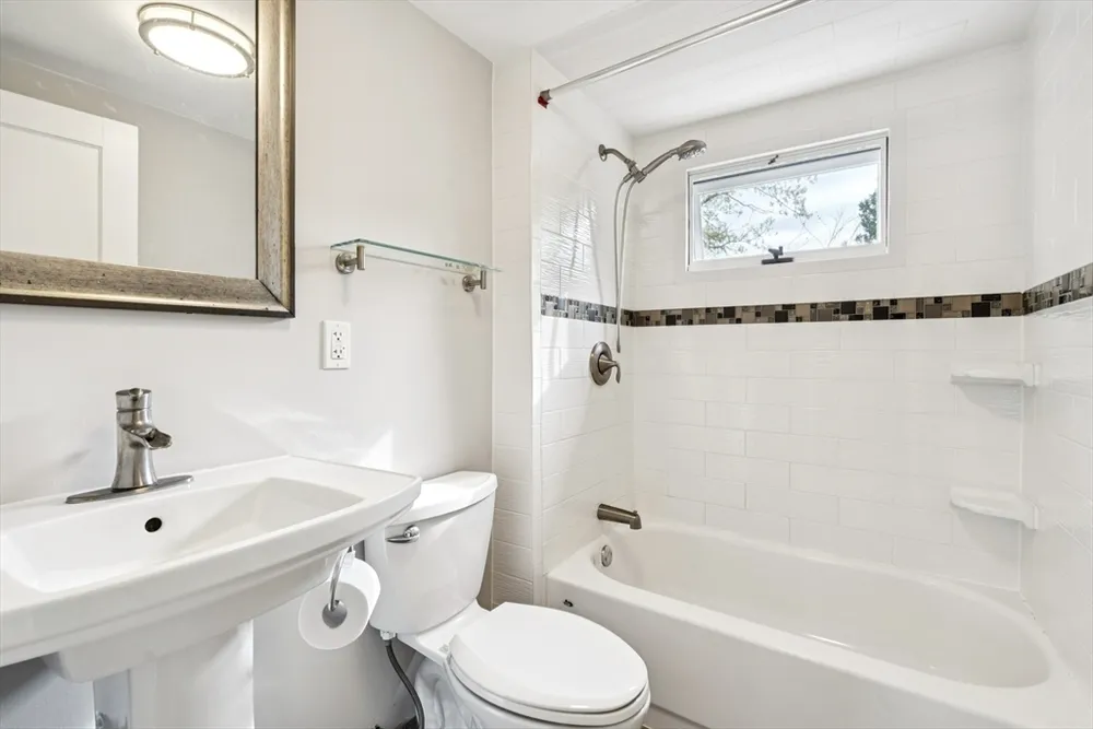 186 Granite Ave, Milton, MA 02186