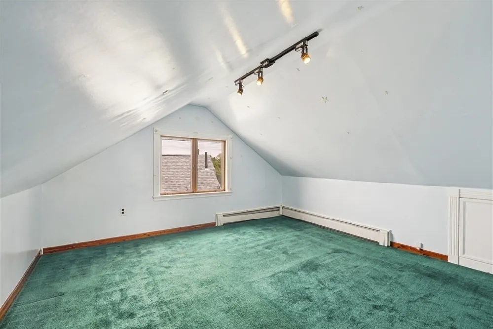 186 Granite Ave, Milton, MA 02186