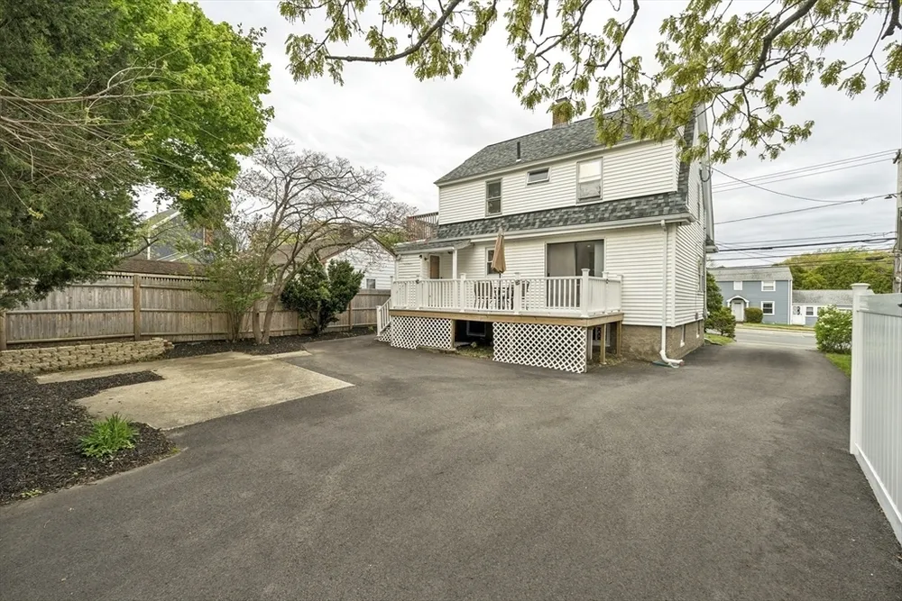 186 Granite Ave, Milton, MA 02186