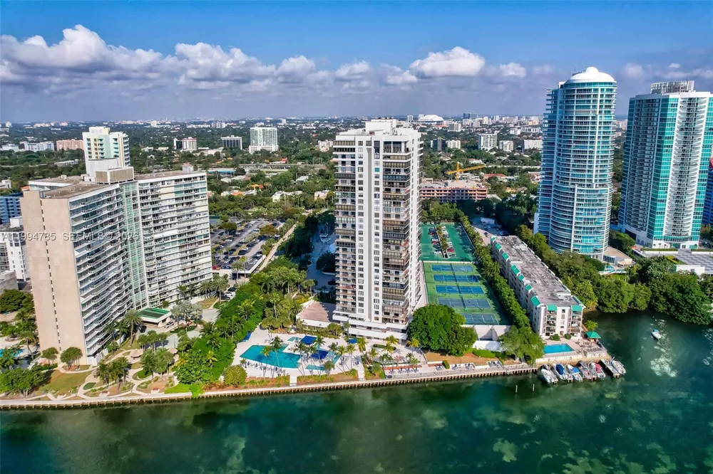 2333 Brickell Ave, Miami, FL 33129