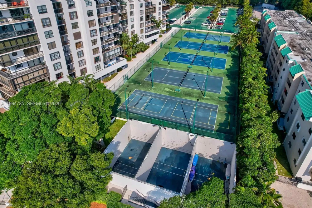 2333 Brickell Ave, Miami, FL 33129
