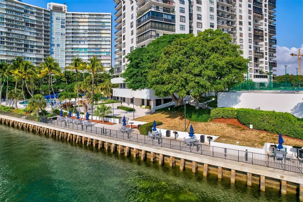 2333 Brickell Ave, Miami, FL 33129