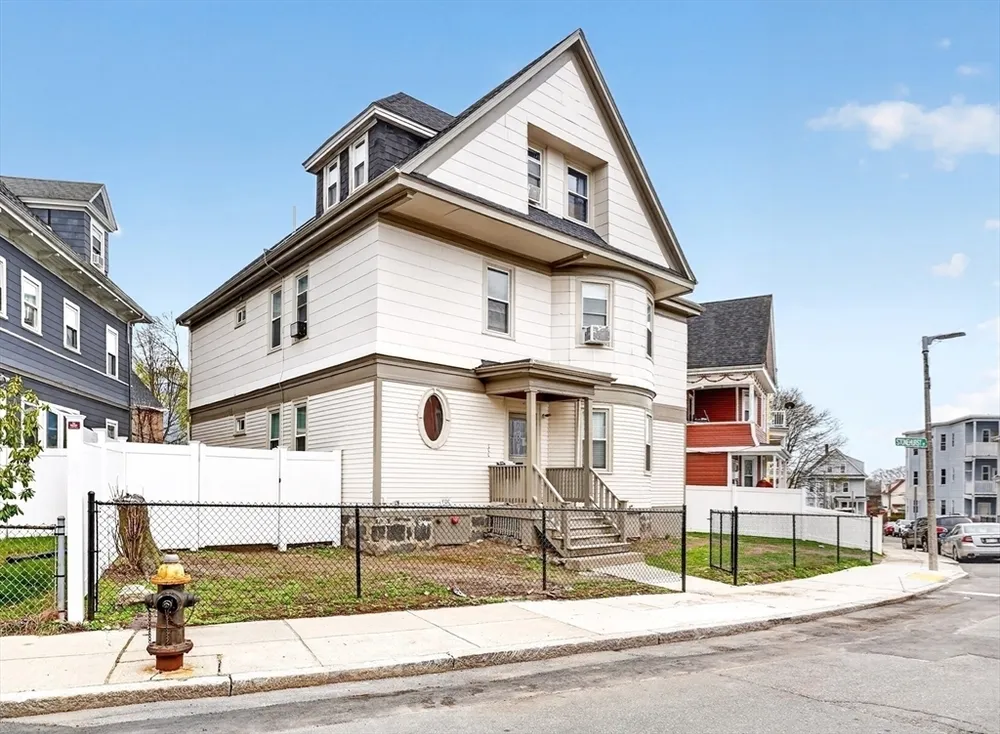 37 Stonehurst St, Boston, MA 02122