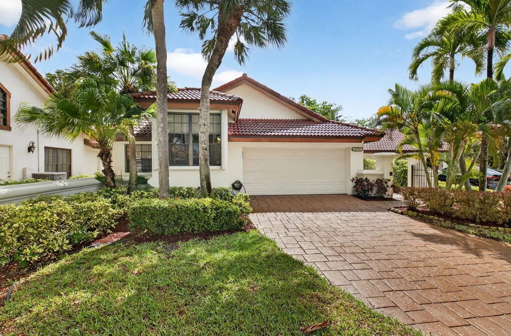 21700 Club Villa Terrace, Boca Raton, FL 33433