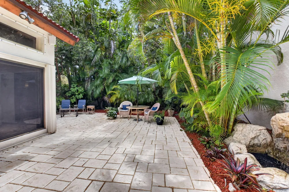 21700 Club Villa Terrace, Boca Raton, FL 33433