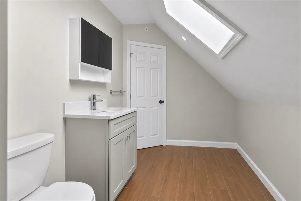 37 Stonehurst St, Boston, MA 02122