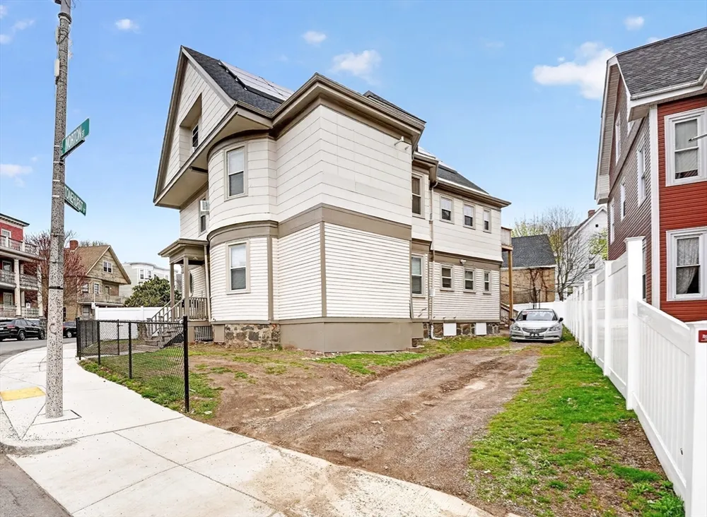 37 Stonehurst St, Boston, MA 02122
