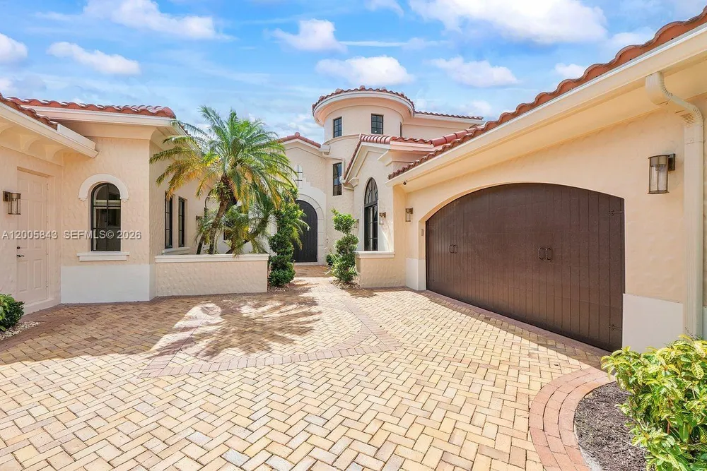 7080 Long Leaf Dr, Parkland, FL 33076