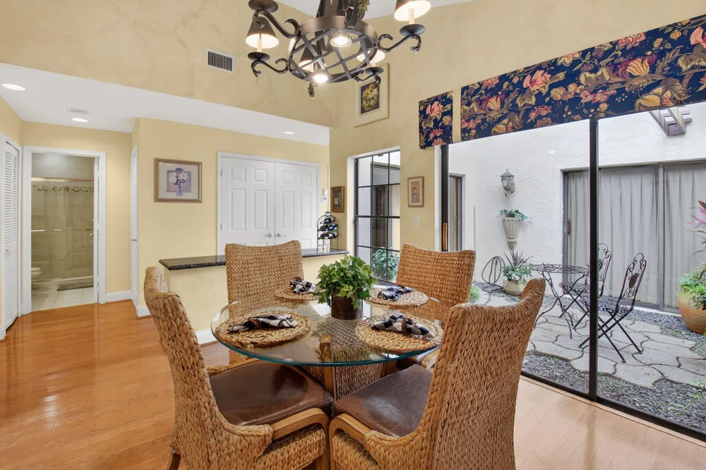 21700 Club Villa Terrace, Boca Raton, FL 33433