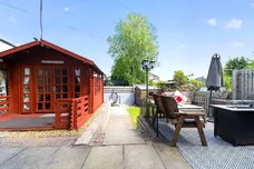 Stamperland Gardens, Clarkston, Glasgow