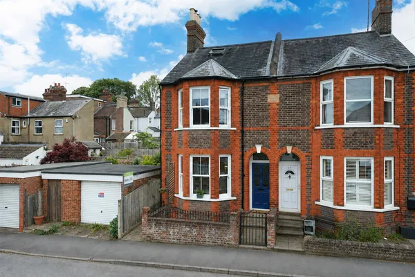 Alexandra Road, Old Town Borders, Hemel Hempstead, Hertfordshire,  HP2 4AG