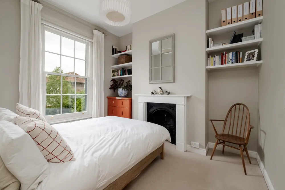 Milton Grove, London, N16