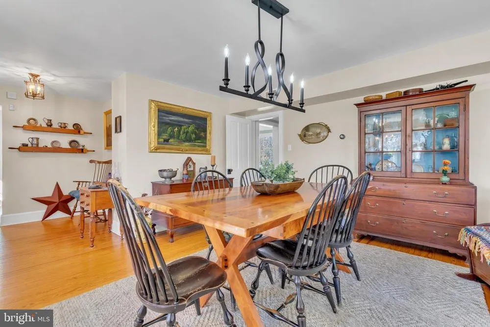 936 Big Oak Rd, Yardley, PA 19067
