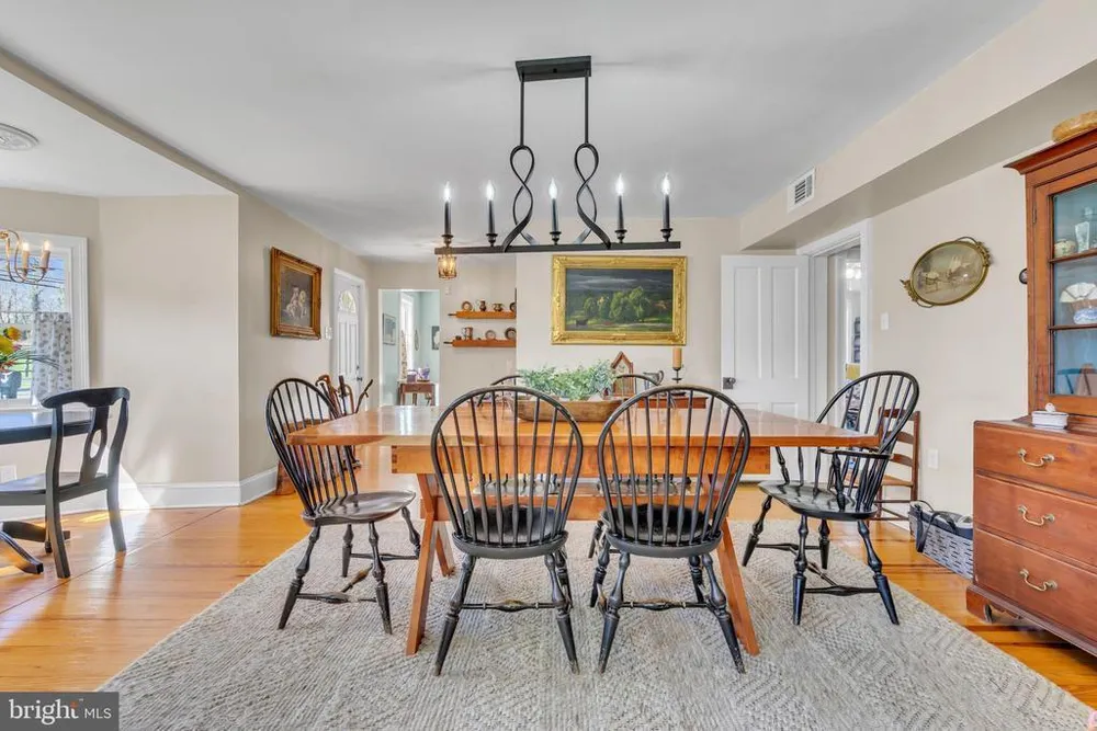 936 Big Oak Rd, Yardley, PA 19067