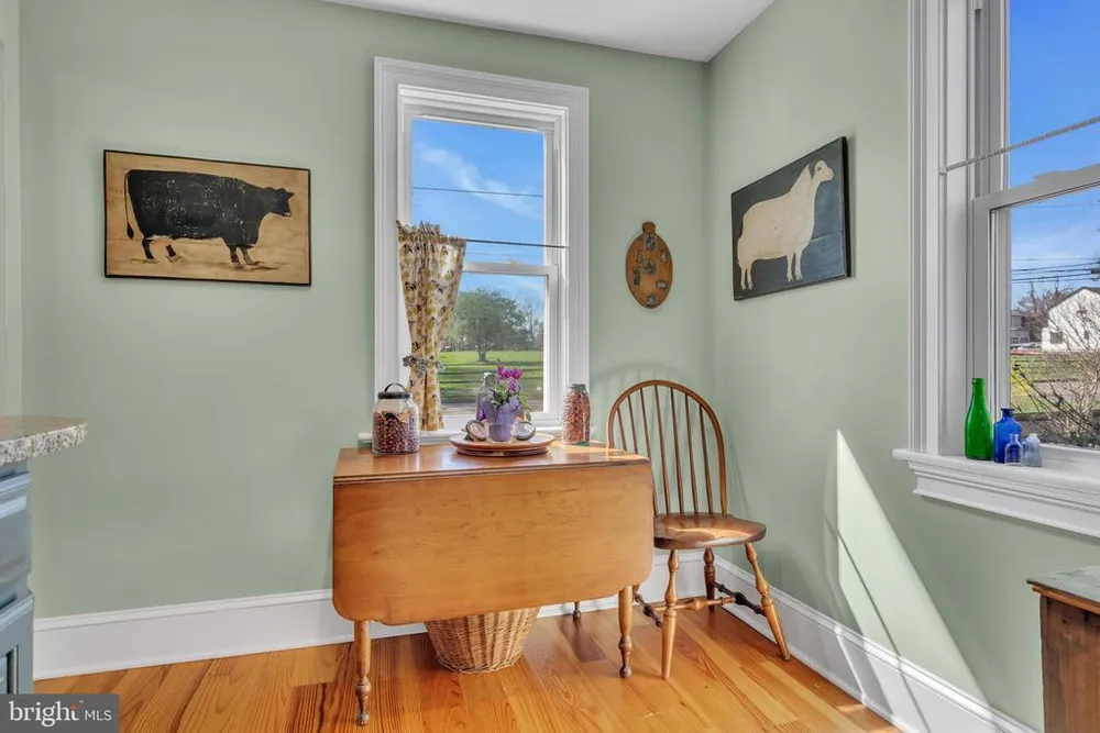 936 Big Oak Rd, Yardley, PA 19067