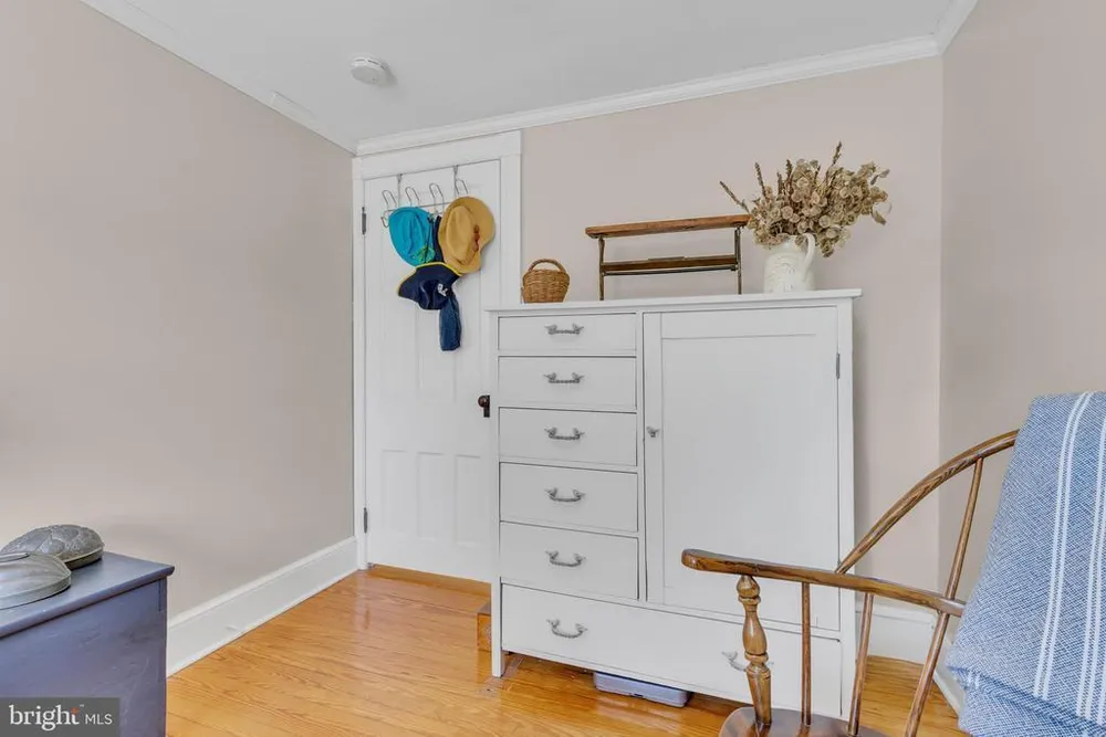 936 Big Oak Rd, Yardley, PA 19067