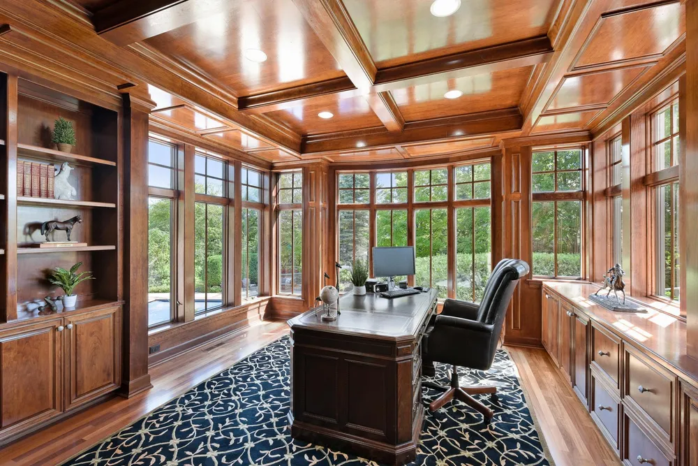 18313 Nicklaus Way, Eden Prairie, MN 55347
