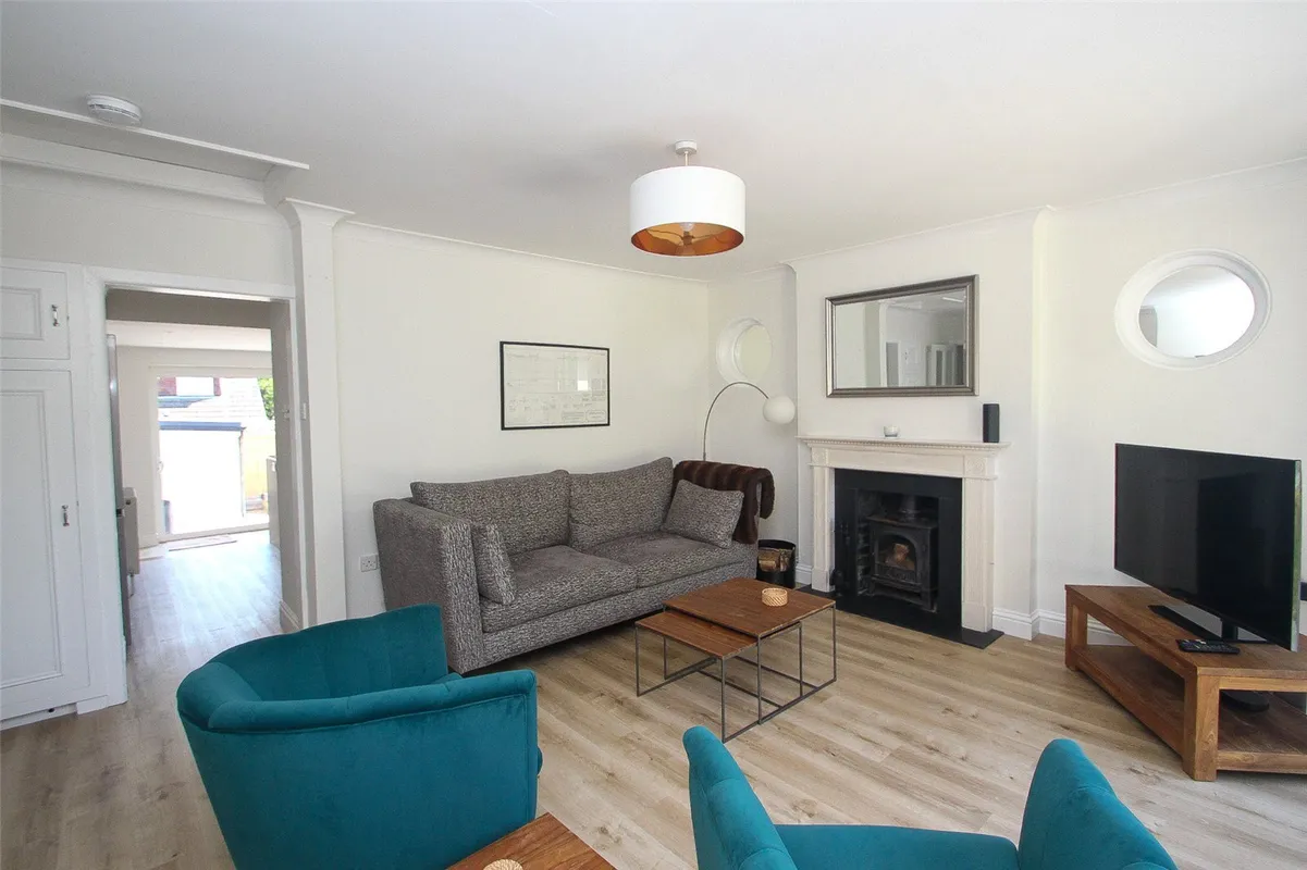 Satchell Lane, Hamble, Southampton, Hampshire, SO31