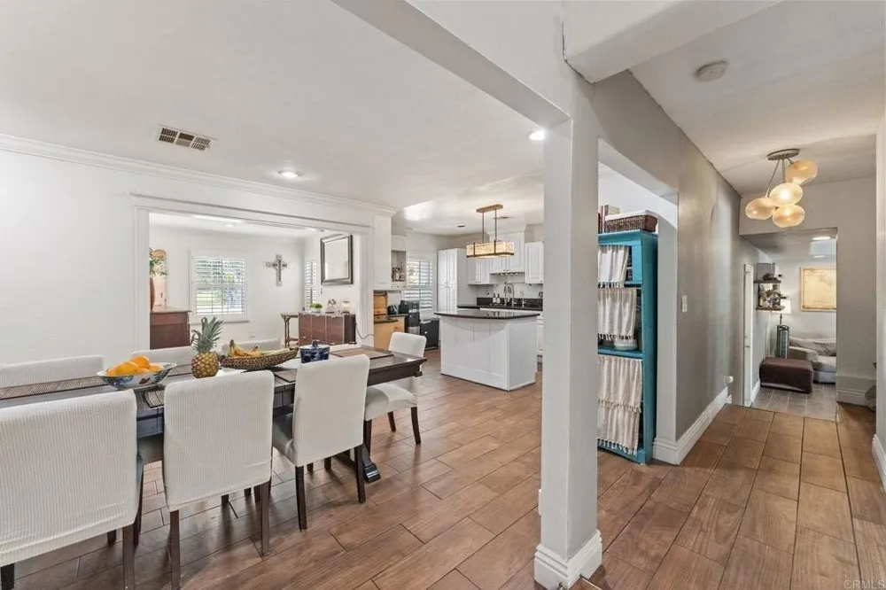 2055 Ensenada St, Lemon Grove, CA 91945