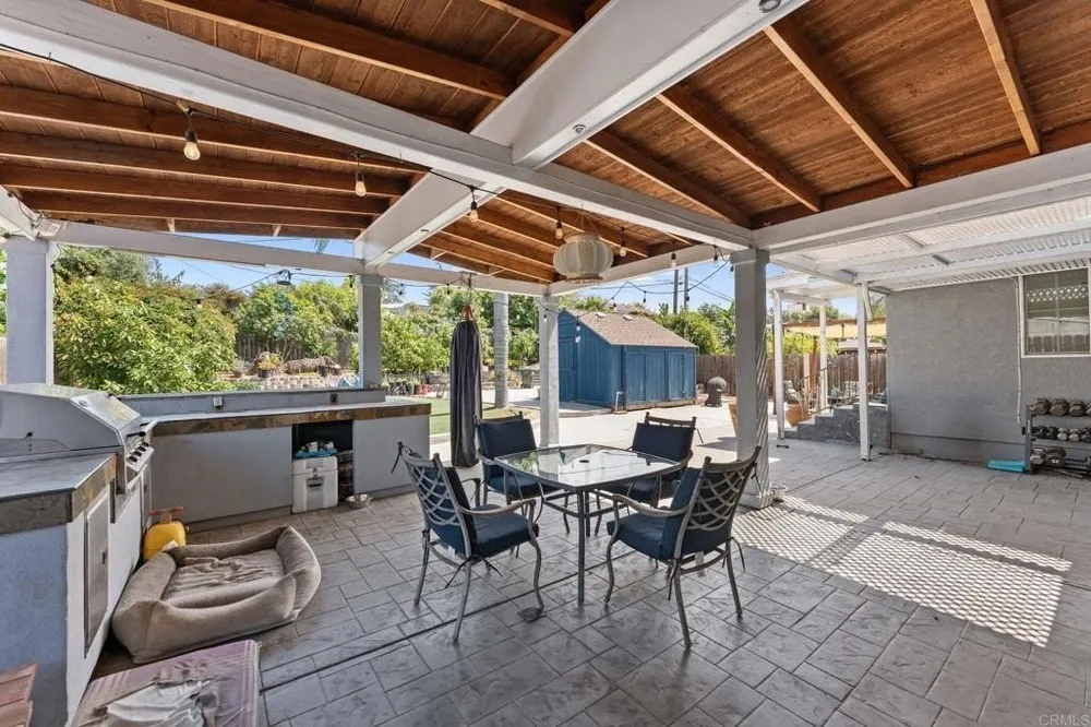 2055 Ensenada St, Lemon Grove, CA 91945
