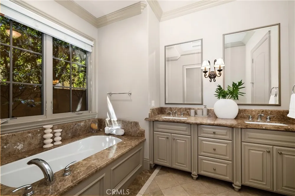 423 W Lemon Ave, Arcadia, CA 91007