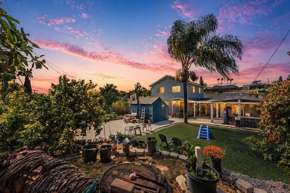 2055 Ensenada St, Lemon Grove, CA 91945