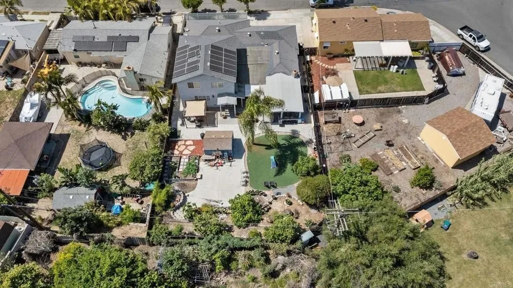 2055 Ensenada St, Lemon Grove, CA 91945